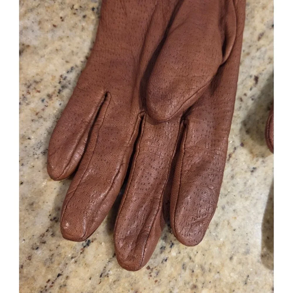Vintage Womens Size L Brown Leather Knit Lined Gloves Perferated